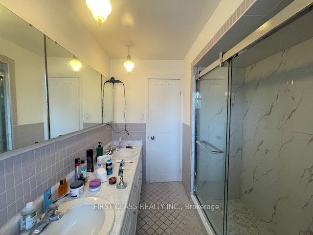 Additional image 4 of N3-93 Peckham Avenue, Toronto, ON, M2R 2V4