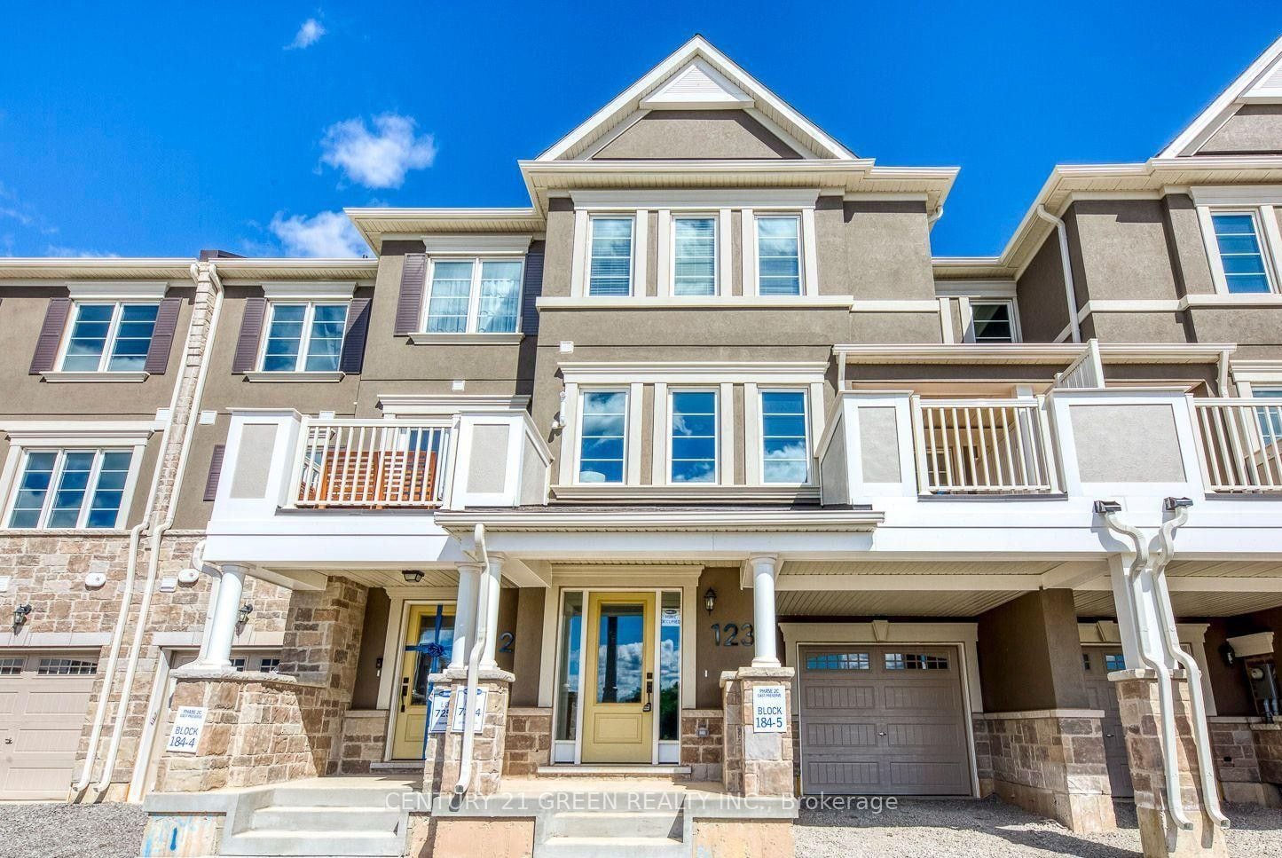 123 Toucan Trail, Oakville, ON, L6H 7C8