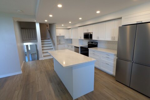 Additional image 7 of E3-284 Mill Road, Toronto, ON, M9C 4W6