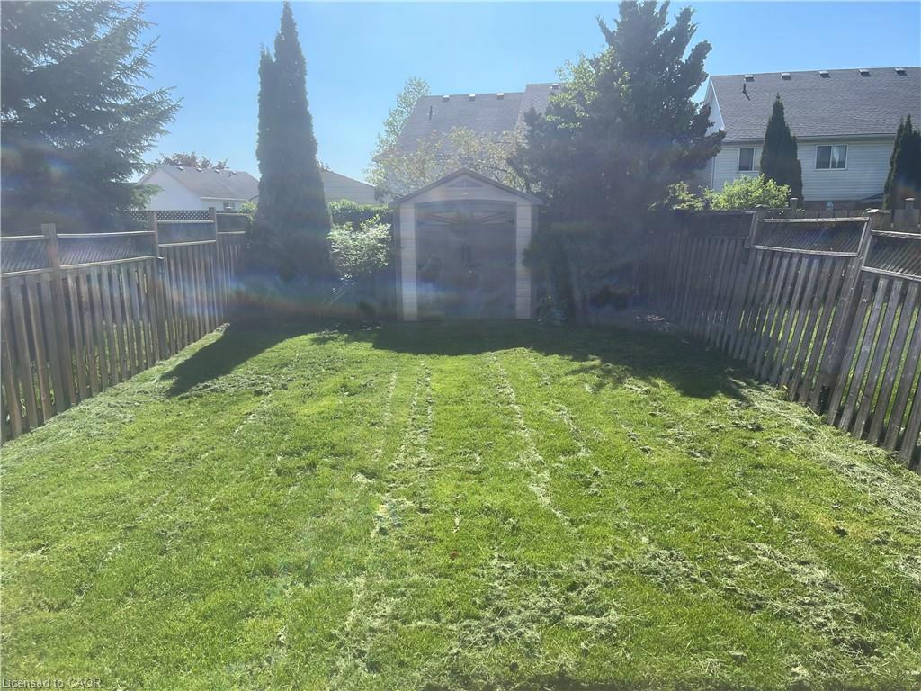 Additional image 3 of 16 King William Court, Cambridge, ON, N3C 4J2
