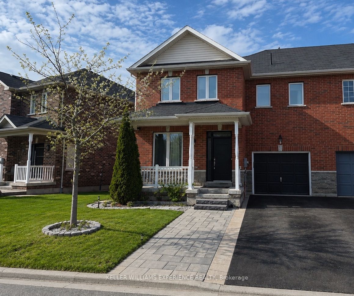 3 Bud Doucette Court, Uxbridge, ON, L9P 0E4