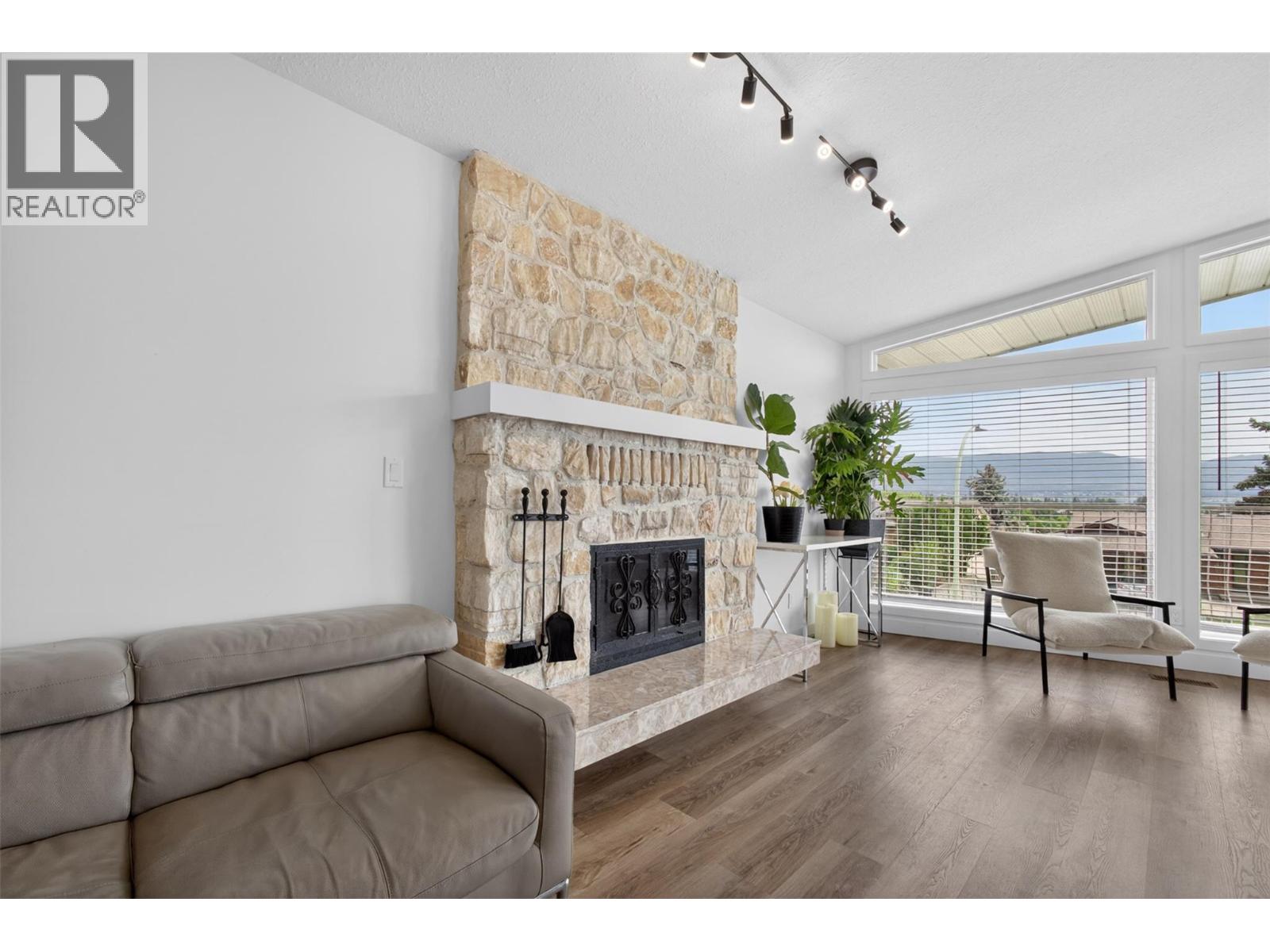 Additional image 2 of 1750 Sonora Drive, Kelowna, BC, V1Y8K7