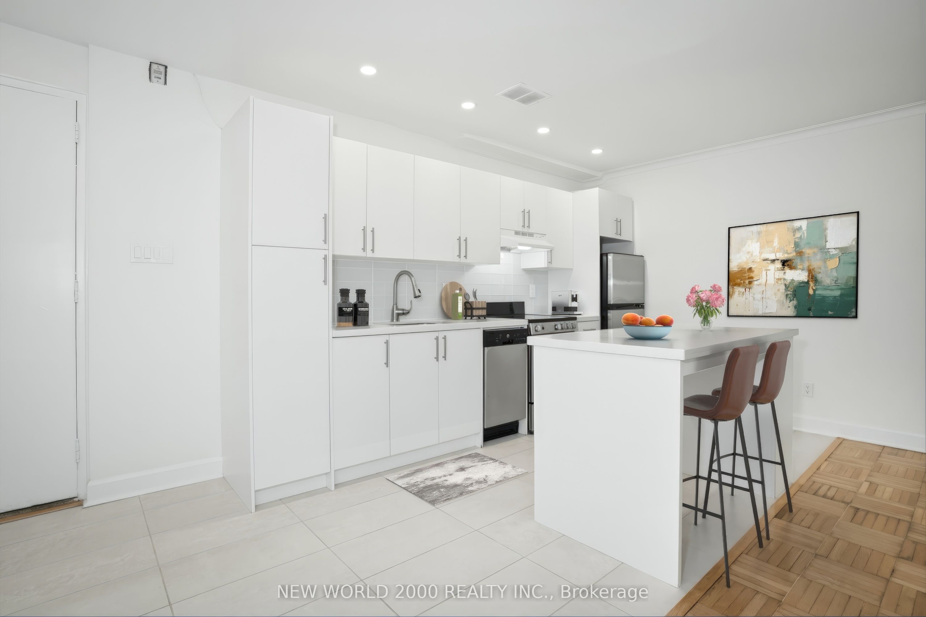 Additional image 3 of 102-49 Glen Elm Avenue, Toronto, ON, M4T 1V2