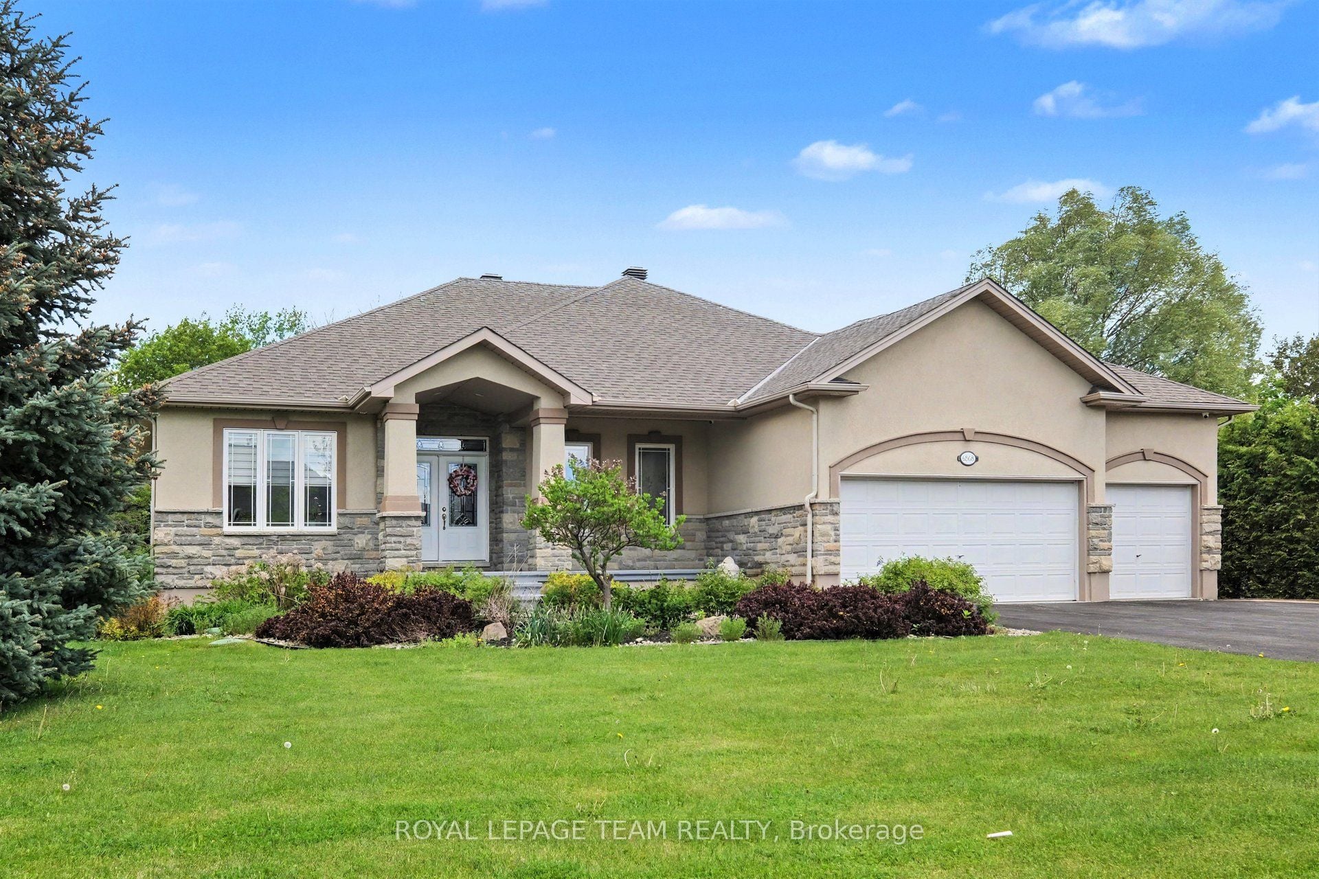 6868 Sparkling Lake Way, Ottawa, ON, K4P 1R7