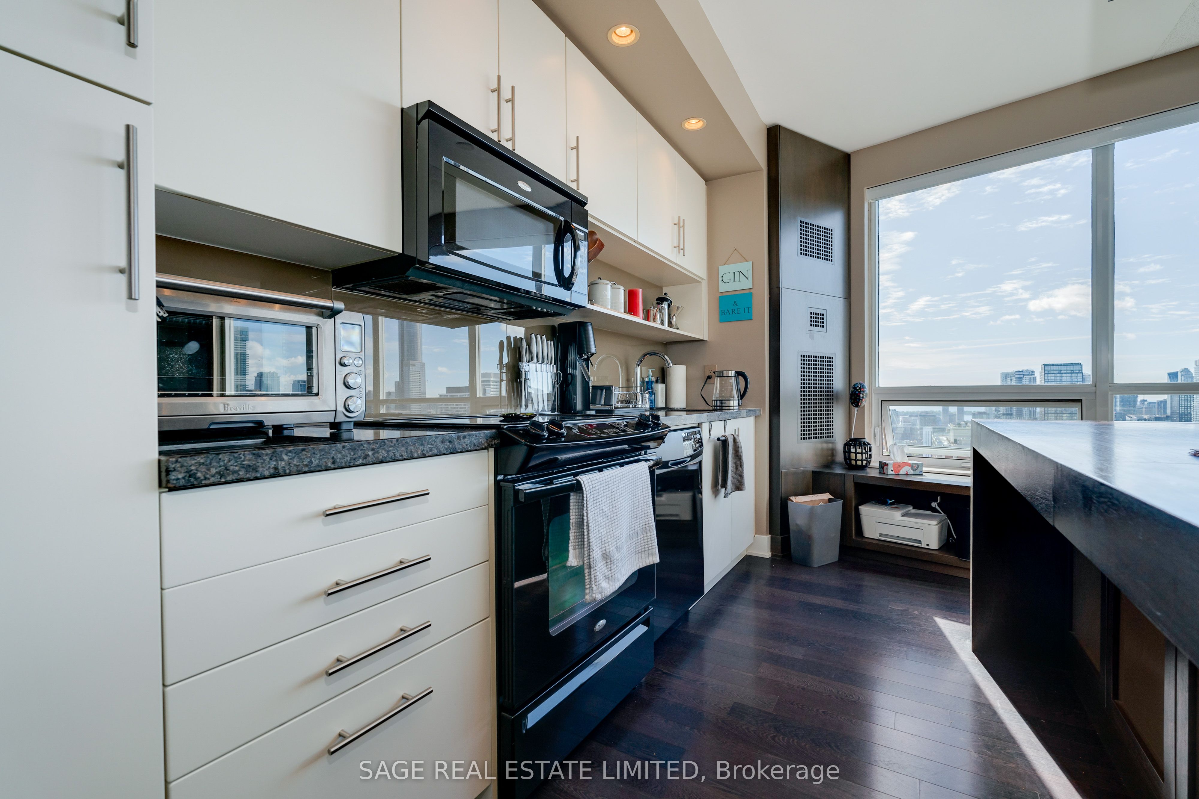 Additional image 6 of 3309-120 Homewood Avenue, Toronto, ON, M4Y 2J3