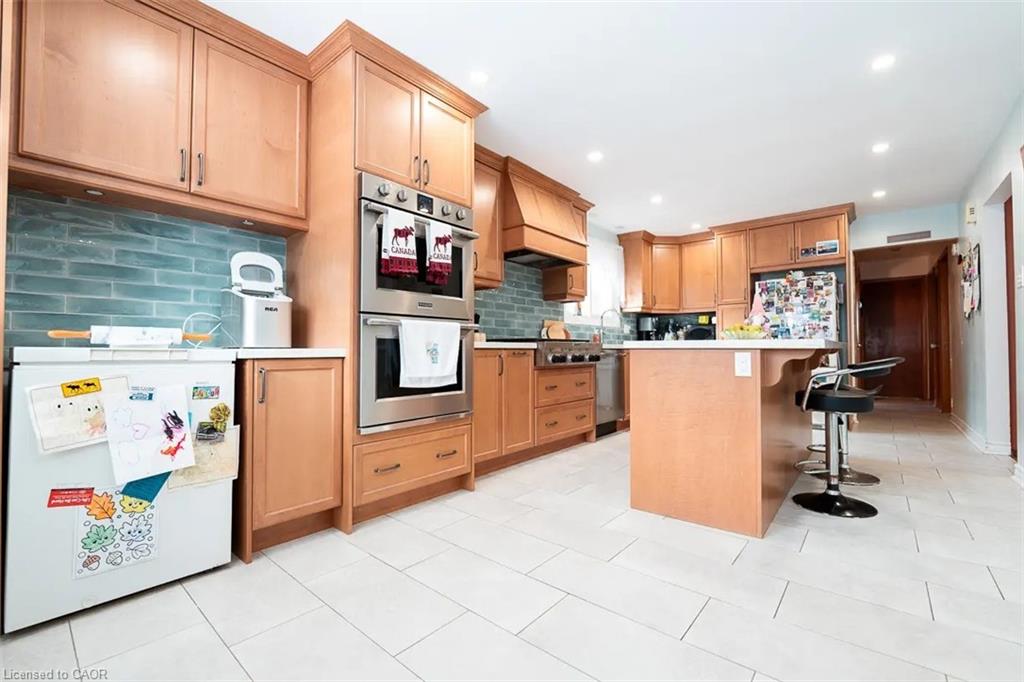 37 Kinrade Avenue E, Hamilton, ON, L8L 6L6 photo 3