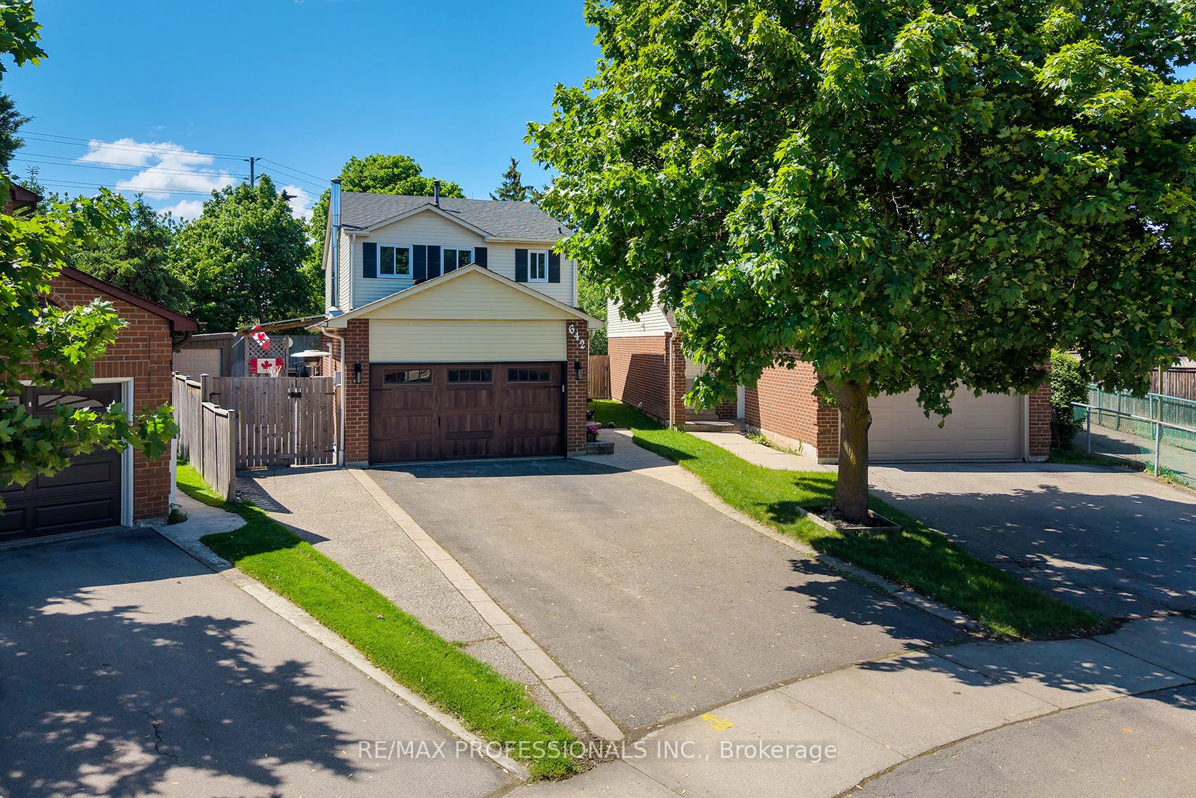 Additional image 2 of 642 Roseheath Drive, Milton, ON, L9T 4V6