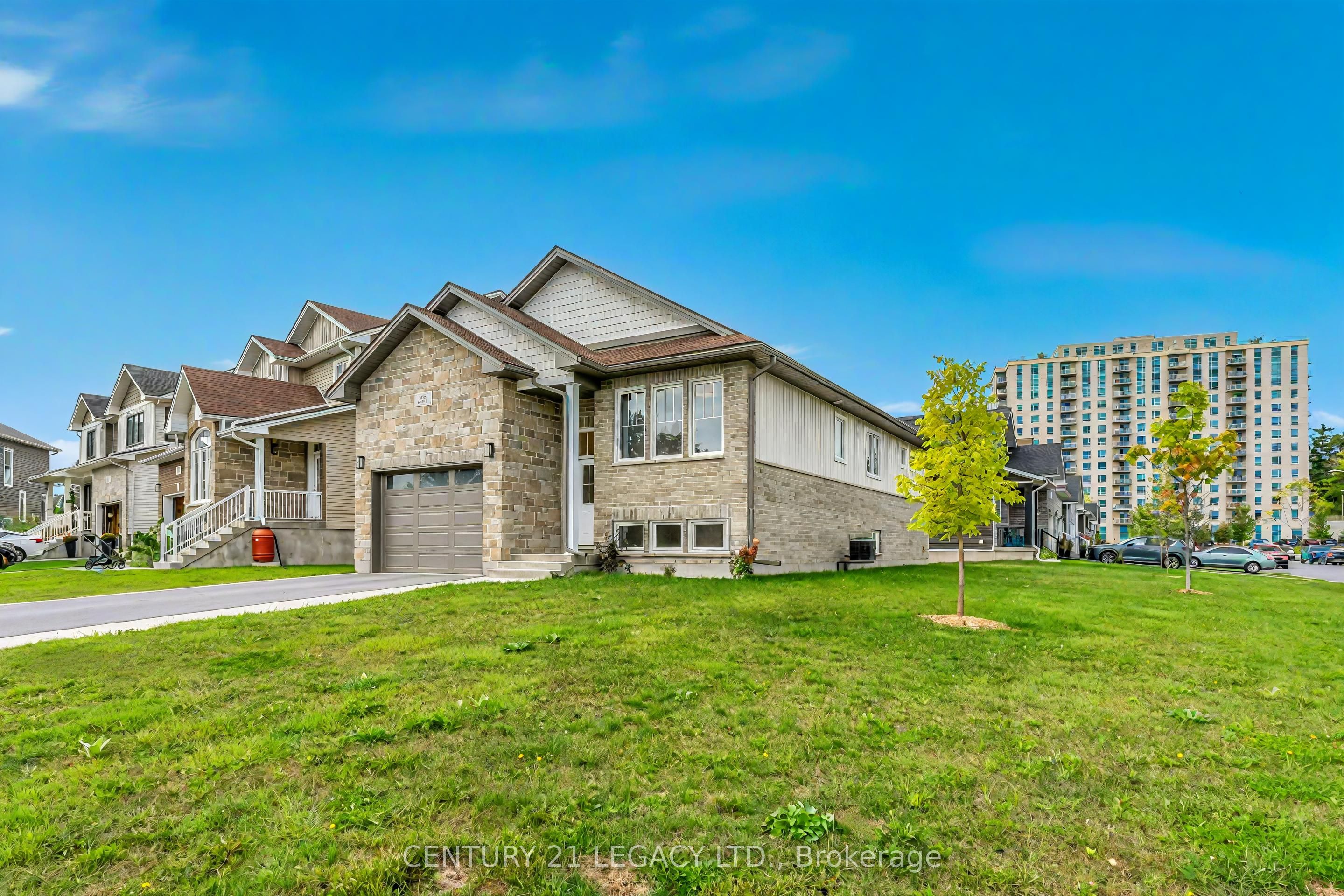 245 Mill Pond Place, Kingston, ON, K7M 0C9 photo 2