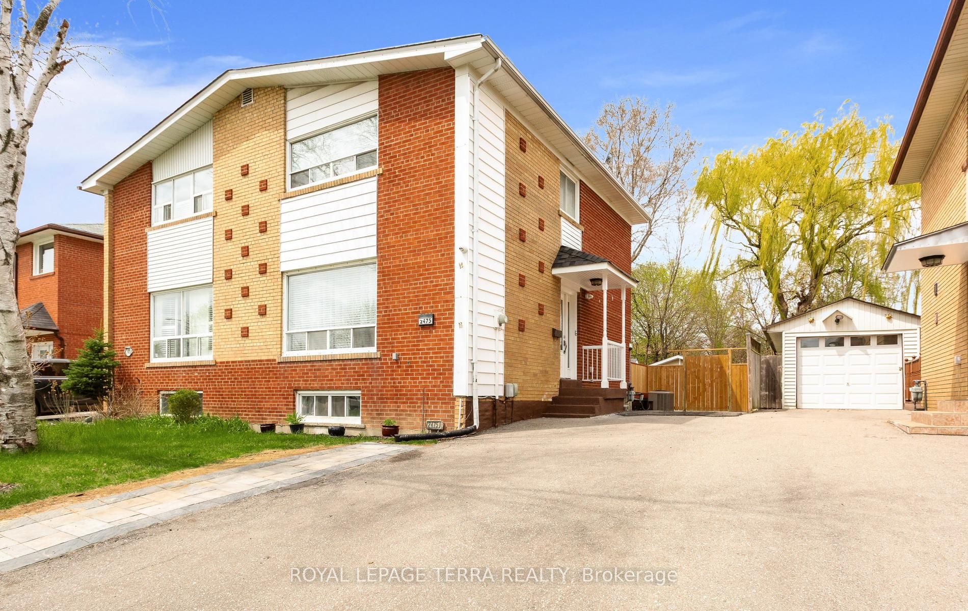 2475 Brookhurst Road, Mississauga, ON, L5J 1R4