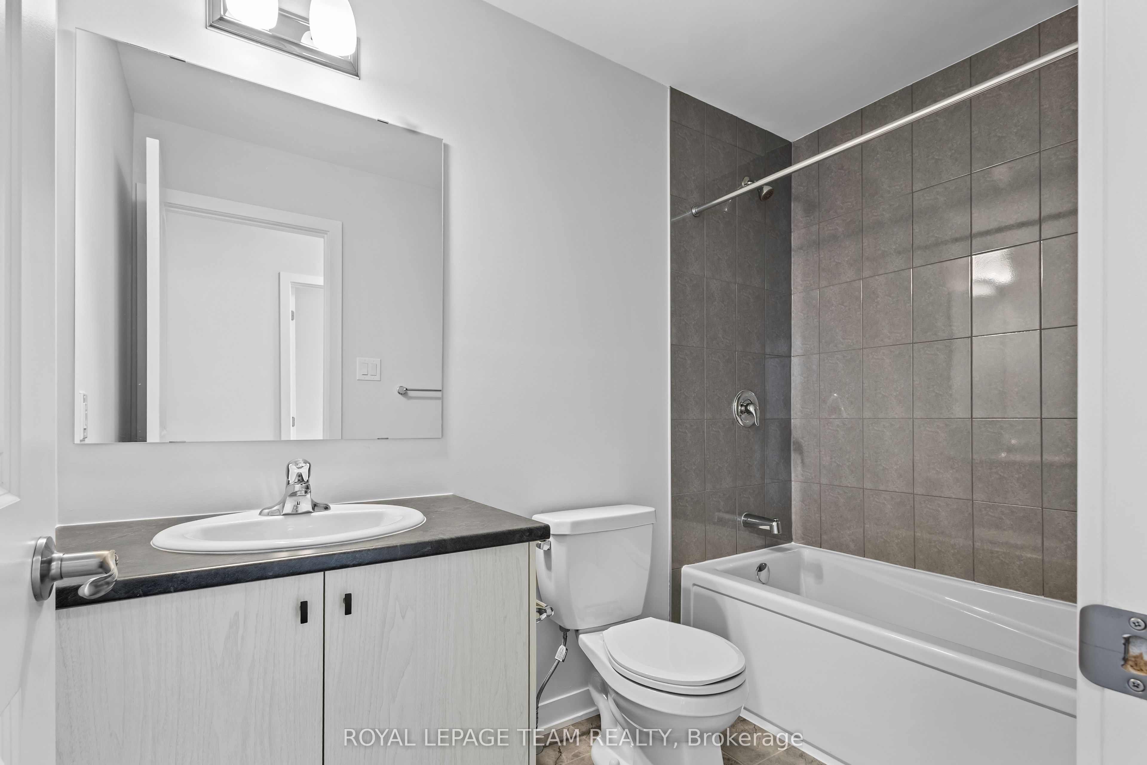 Additional image 3 of 966 Chapman Mills Drive, Ottawa, ON, K2J 7J4