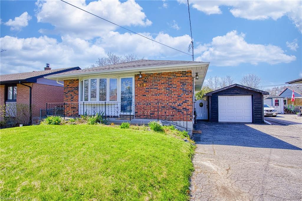 90 Prince Charles Drive, Georgetown, ON, L7G 3V4