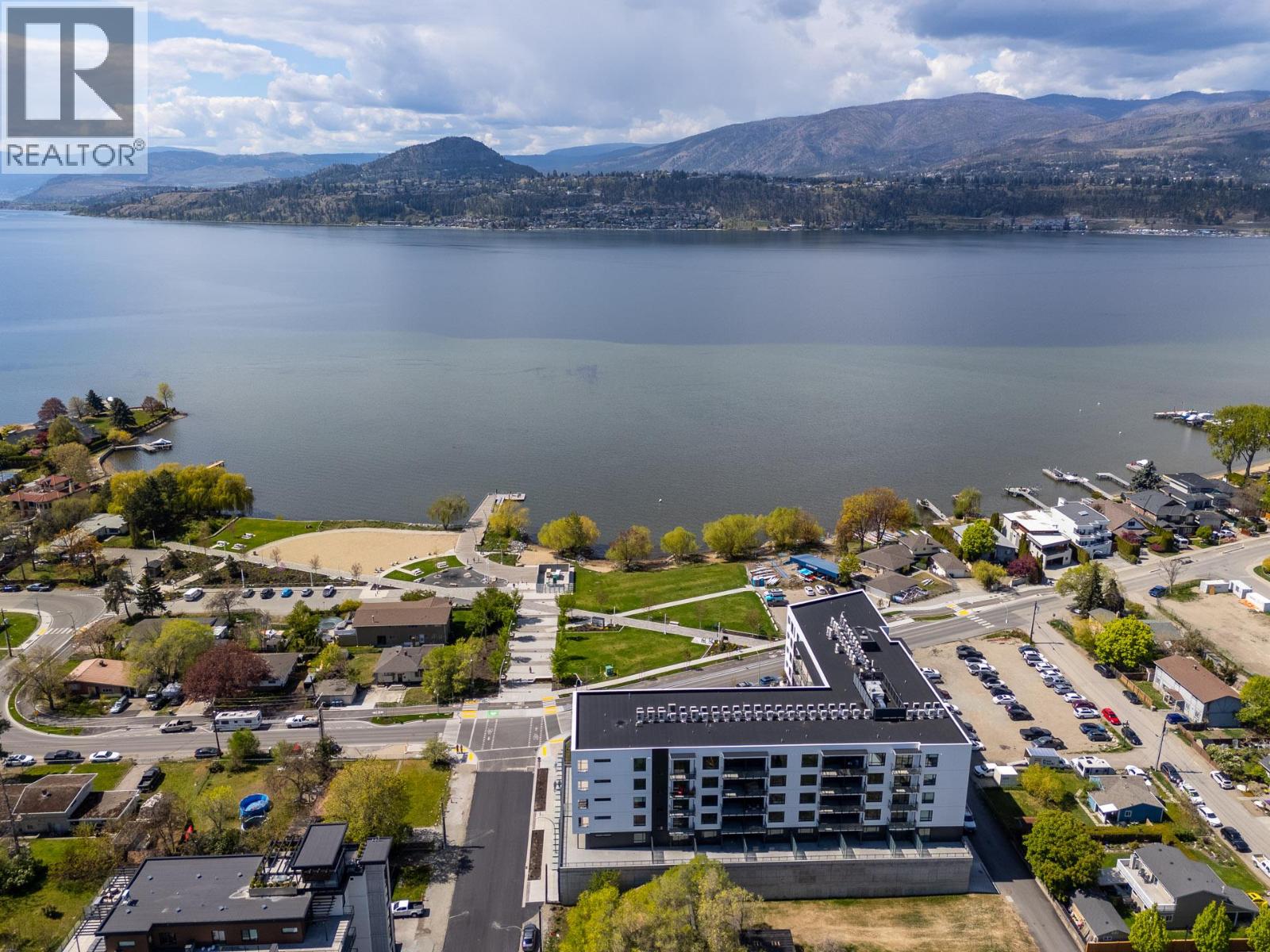 Additional image 3 of CRU2-3051 Abbott Street, Kelowna, BC, V1Y1G9