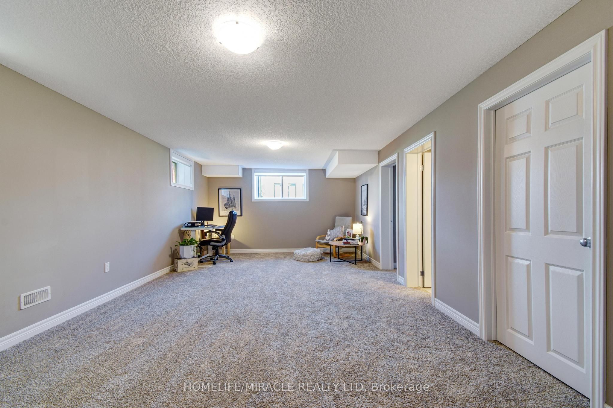 Basement-39 Broadacre Drive, Kitchener, ON, N2R 0S5 photo 3