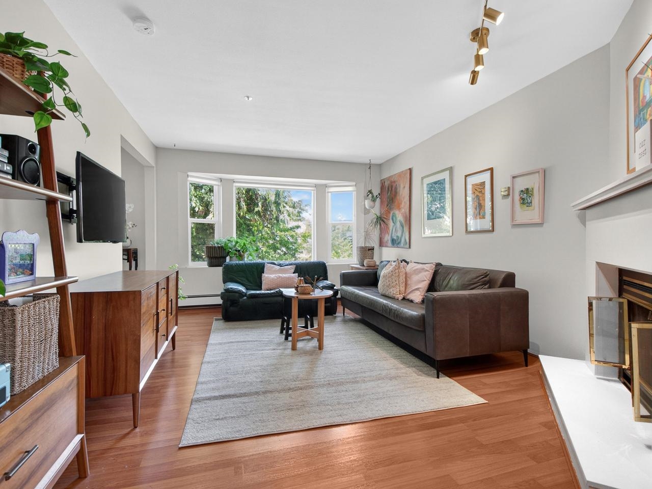 Additional image 5 of 2128 Adanac Street, Vancouver, BC, V5L 2E7