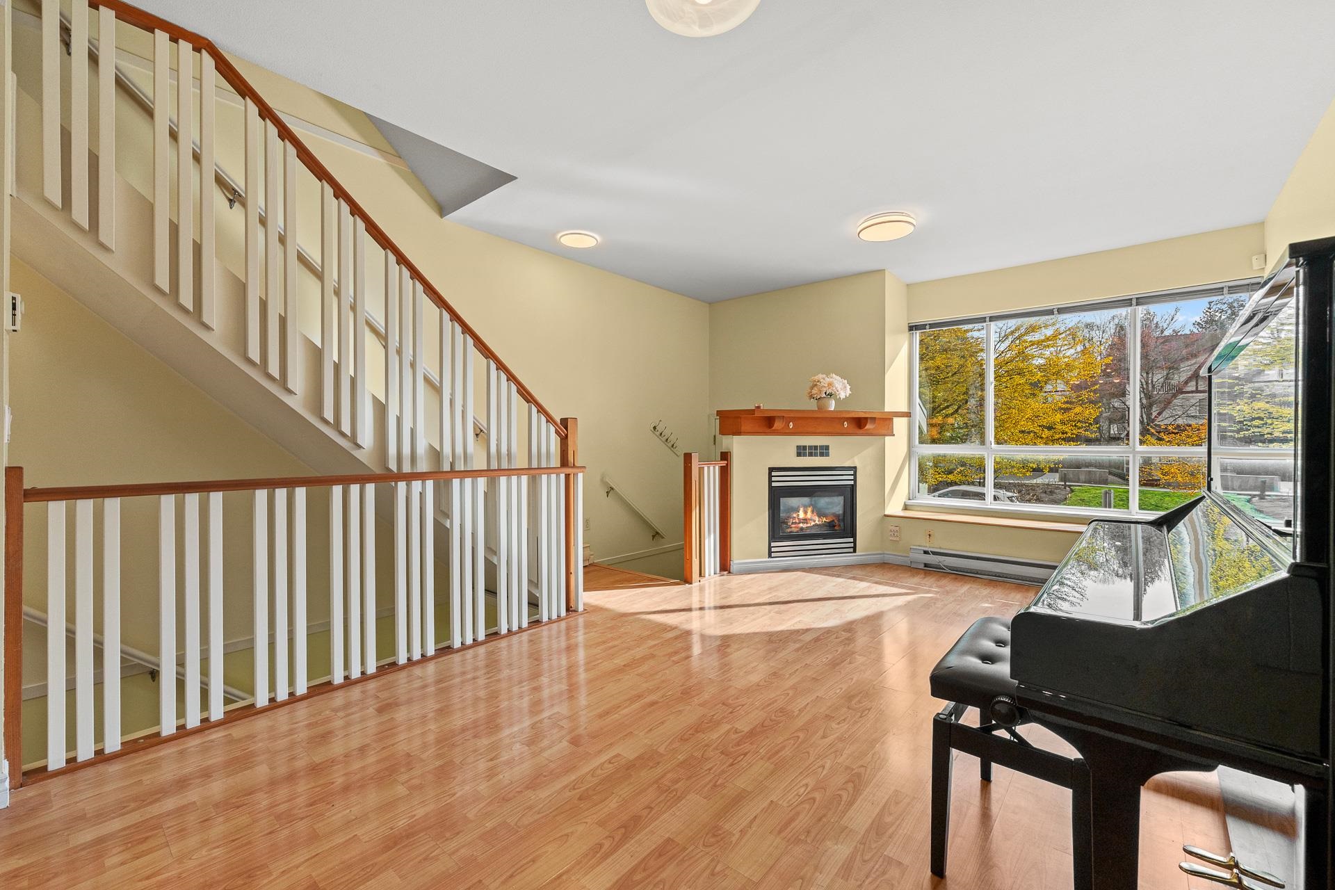 7393 Magnolia Terrace, Burnaby, BC, V5E 4M3 photo 4