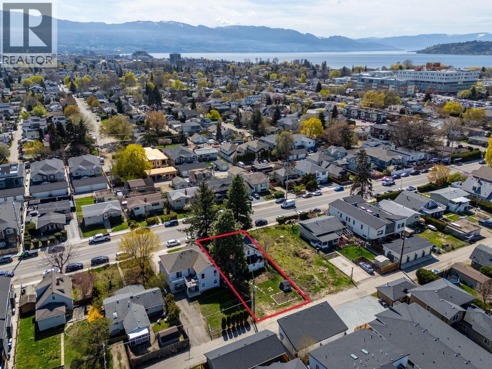 790 Cadder Avenue, Kelowna, BC, V1Y5N6