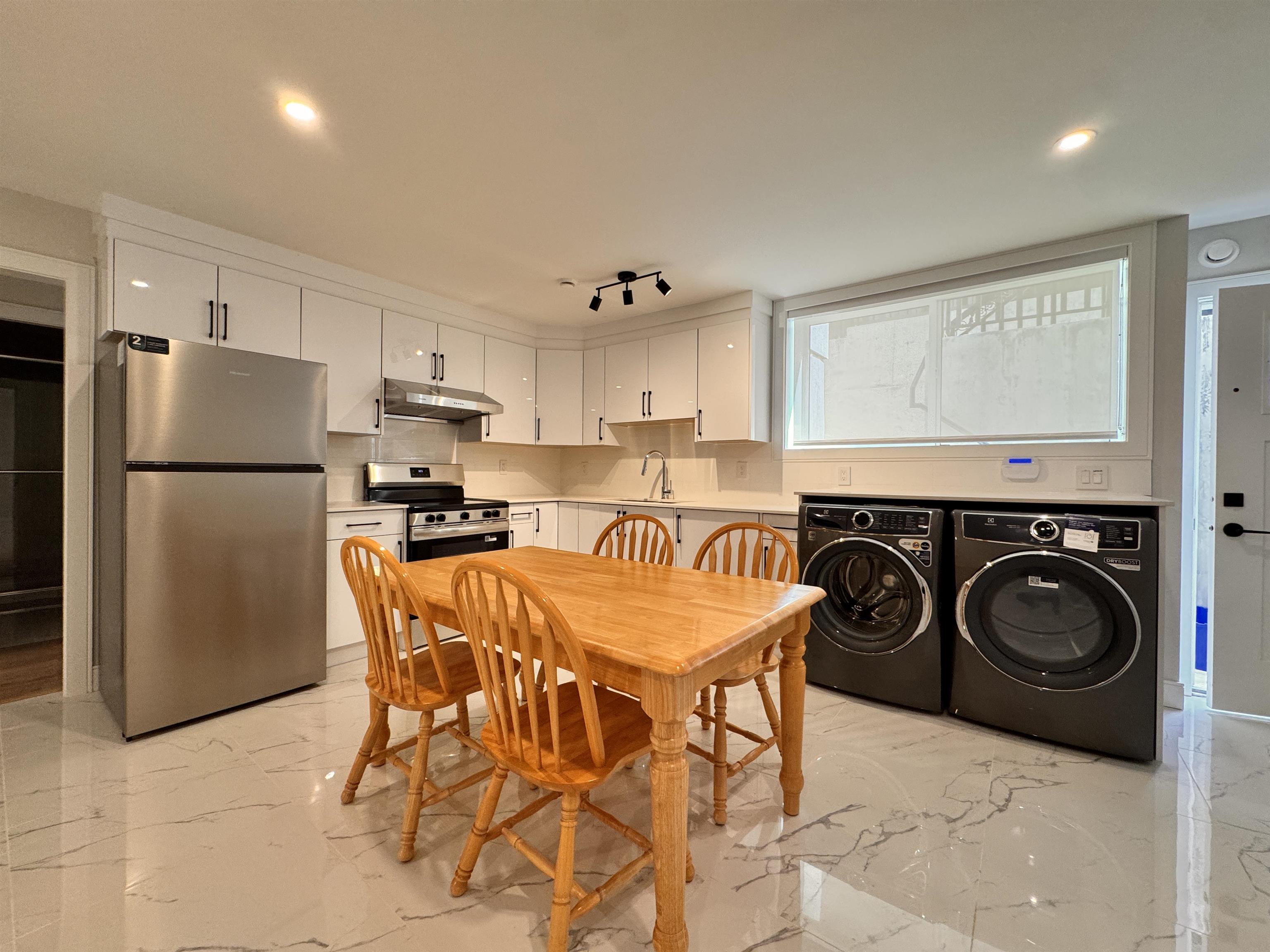 S1-6680 Waltham Avenue, Burnaby, BC, V5H 3V8