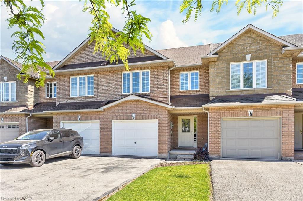 33 Willow Lane, Grimsby, ON, L3M 5P6