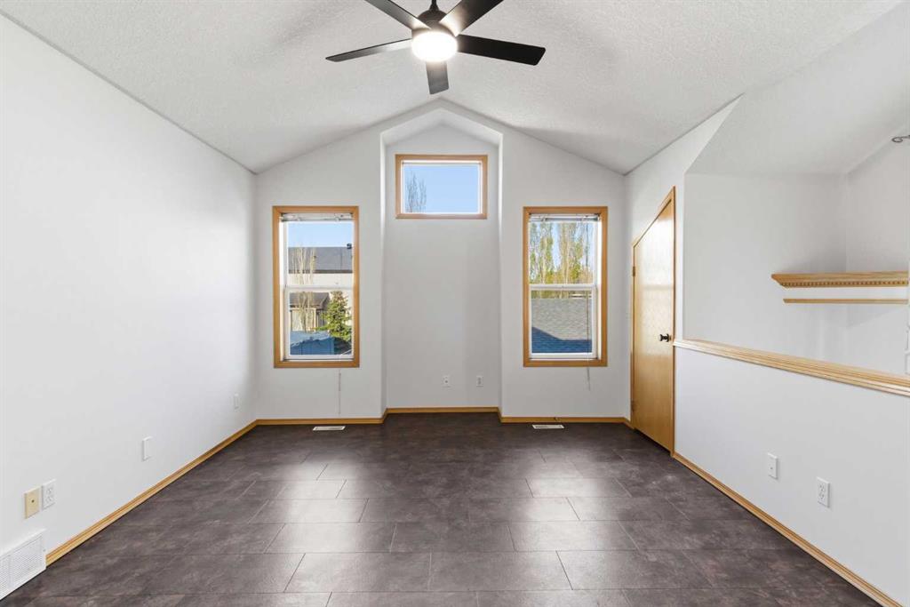 Additional image 3 of 68 Silver Springs Way , Airdrie, AB, T4B2R6