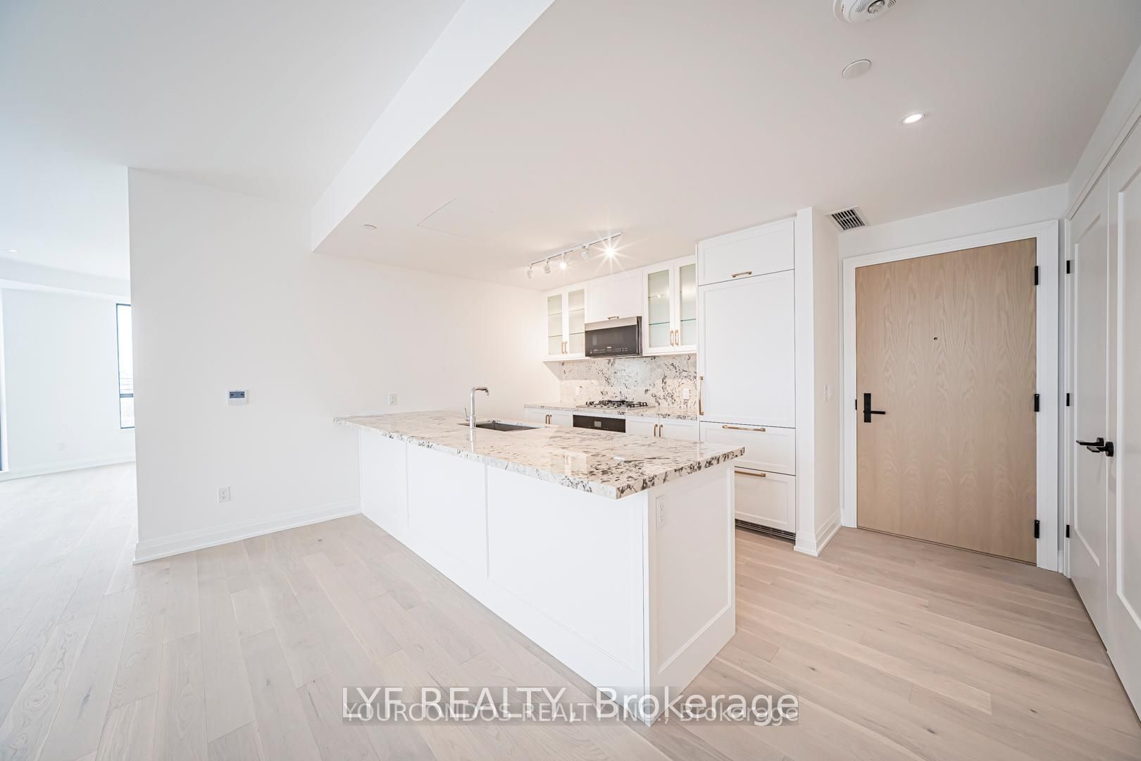 Additional image 5 of 609-505 Glencairn Avenue, Toronto, ON, M6B 0B2