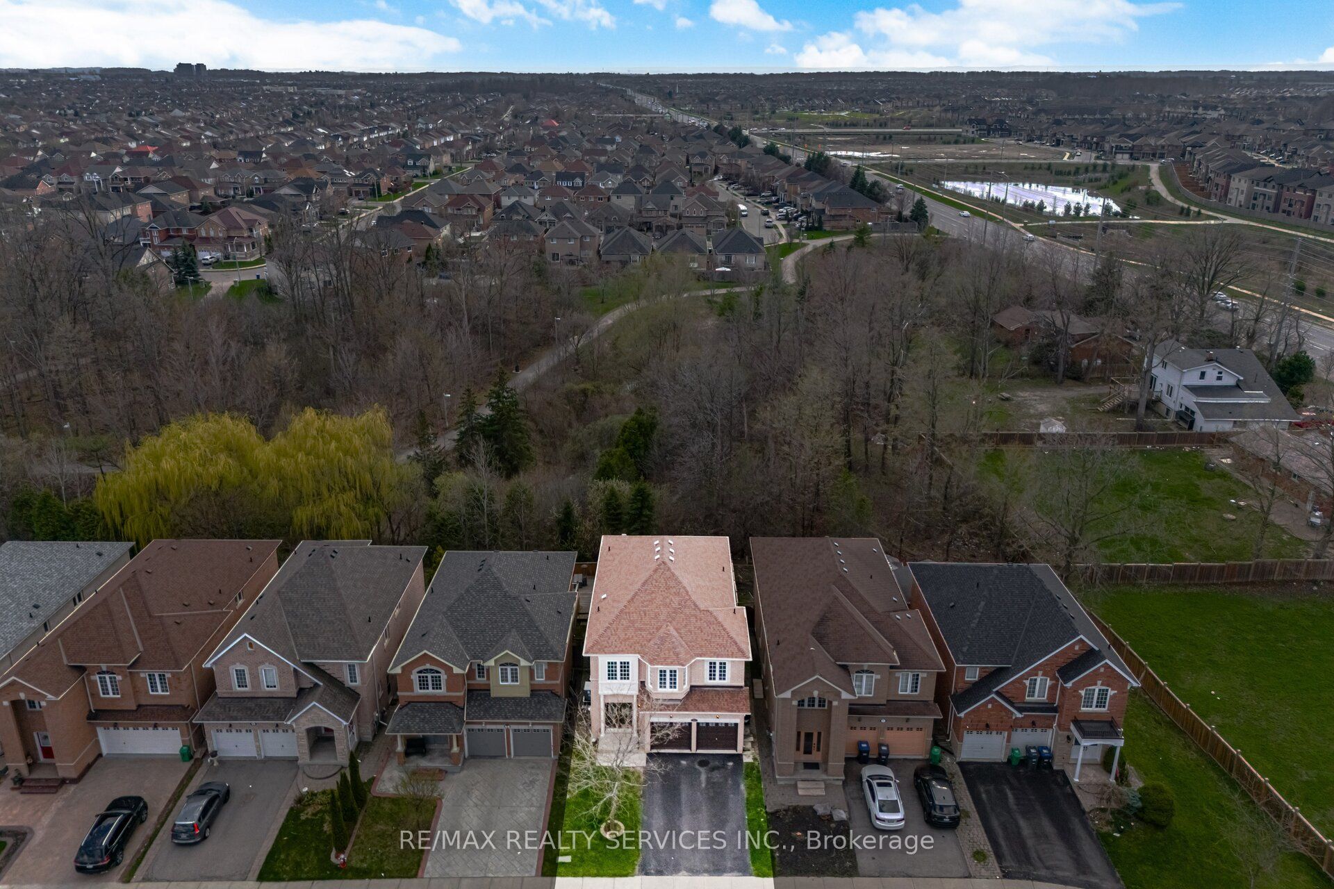 62 Sir Jacobs Crescent, Brampton, ON, L7A 3V2 photo 2