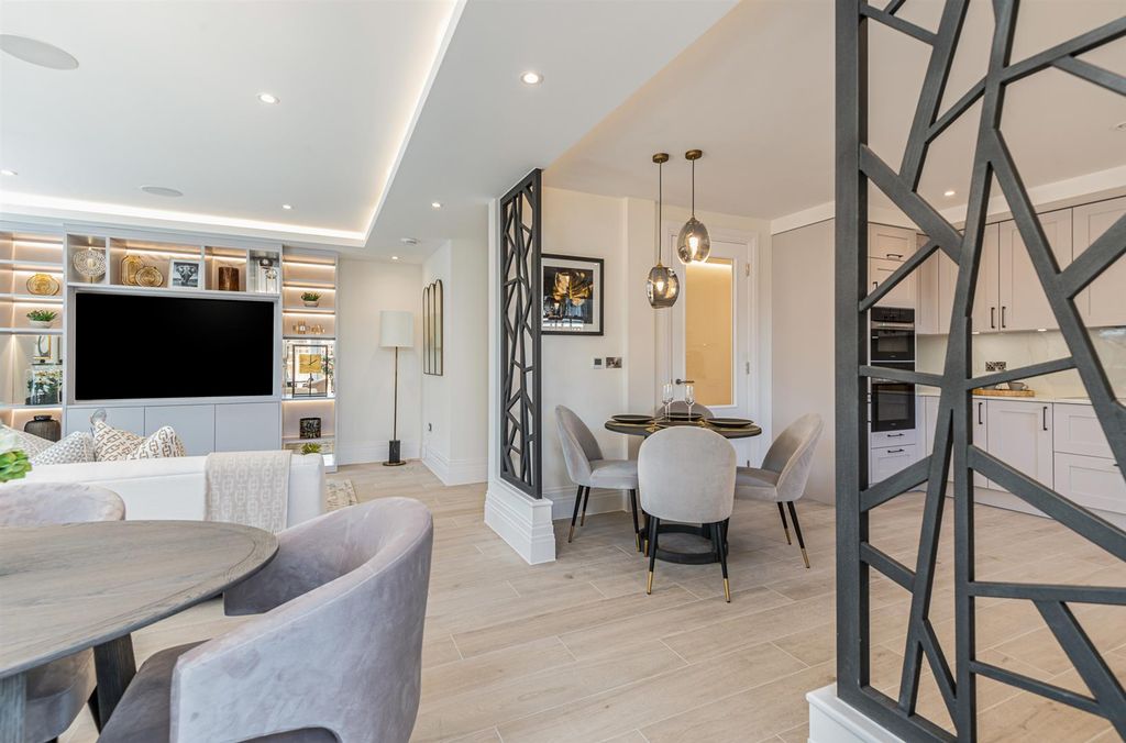 Additional image 6 of 2 bed flat for saleWatford Road, Radlett WD7