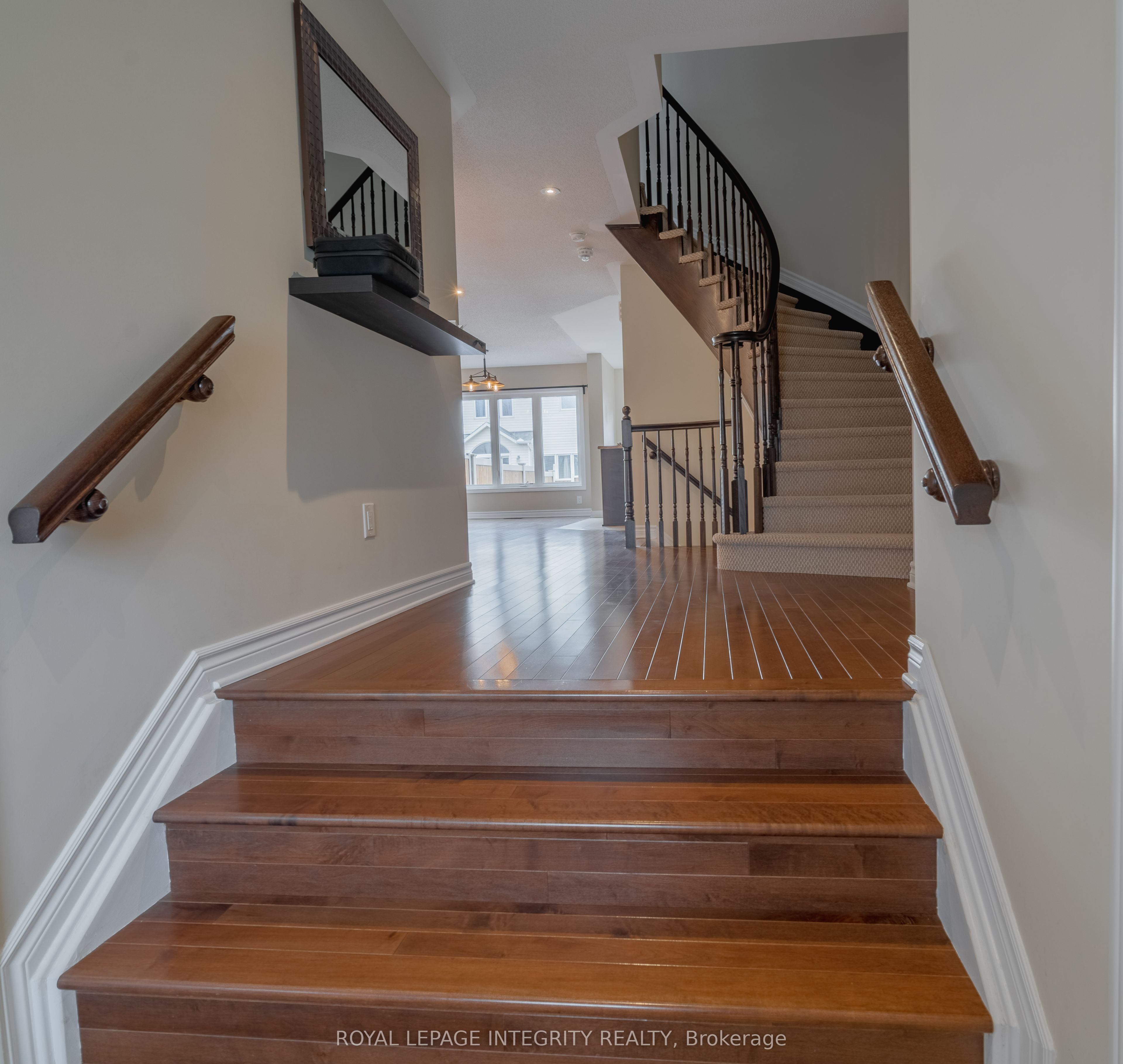71 Fallengale Crescent, Ottawa, ON, K2T 0K9 photo 3