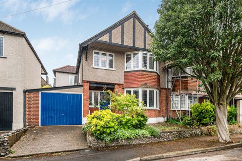 Bramley Road, Sutton SM1