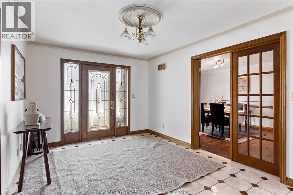 113 Marentette , Lakeshore, ON, N0R1A0 photo 2