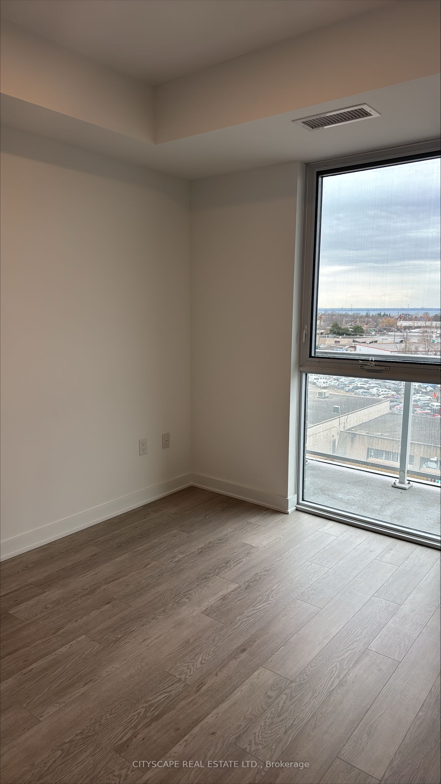 Additional image 4 of 608-2782 Barton Street, Hamilton, ON, L8E 2J8