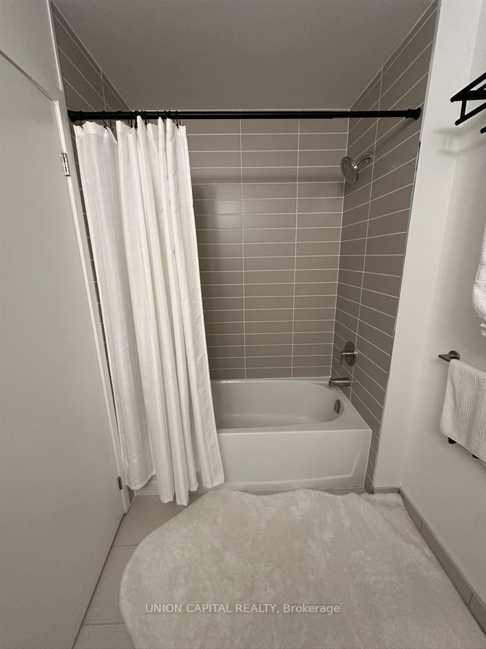 Additional image 4 of 801-8119 Birchmount Road, Markham, ON, L6G 0H5