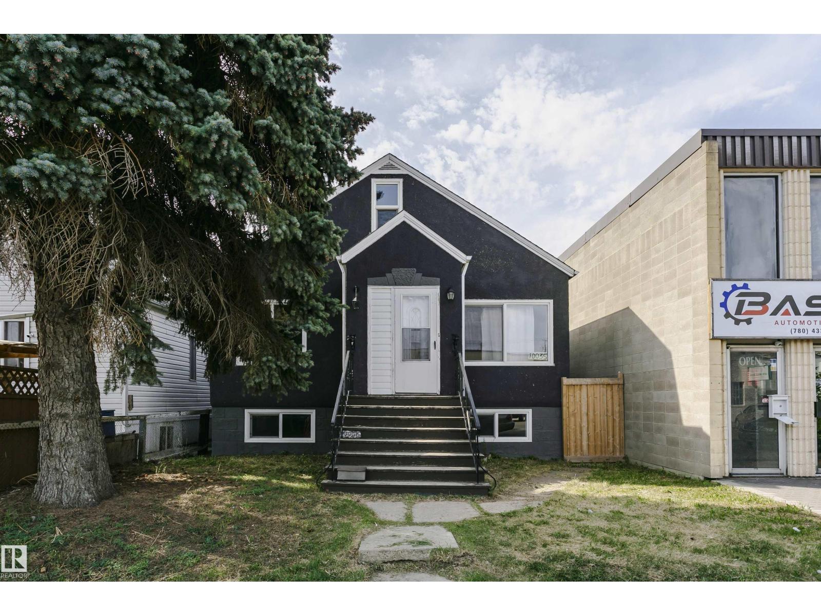 10035 81 Avenue NW, Edmonton, AB, T6E1W7