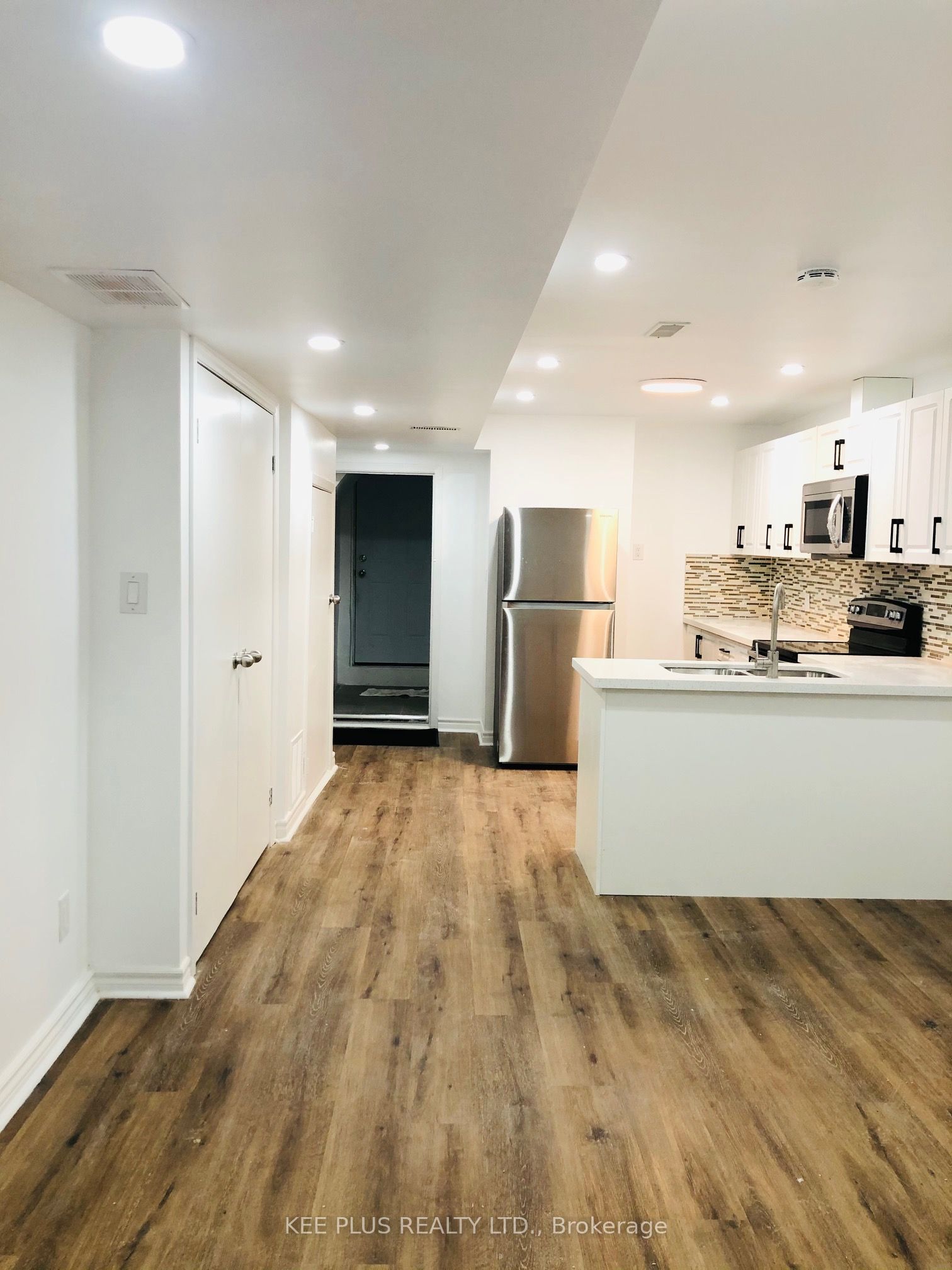 Additional image 2 of Basement-1603 Dundas Street E, Toronto, ON, M4L 1L1