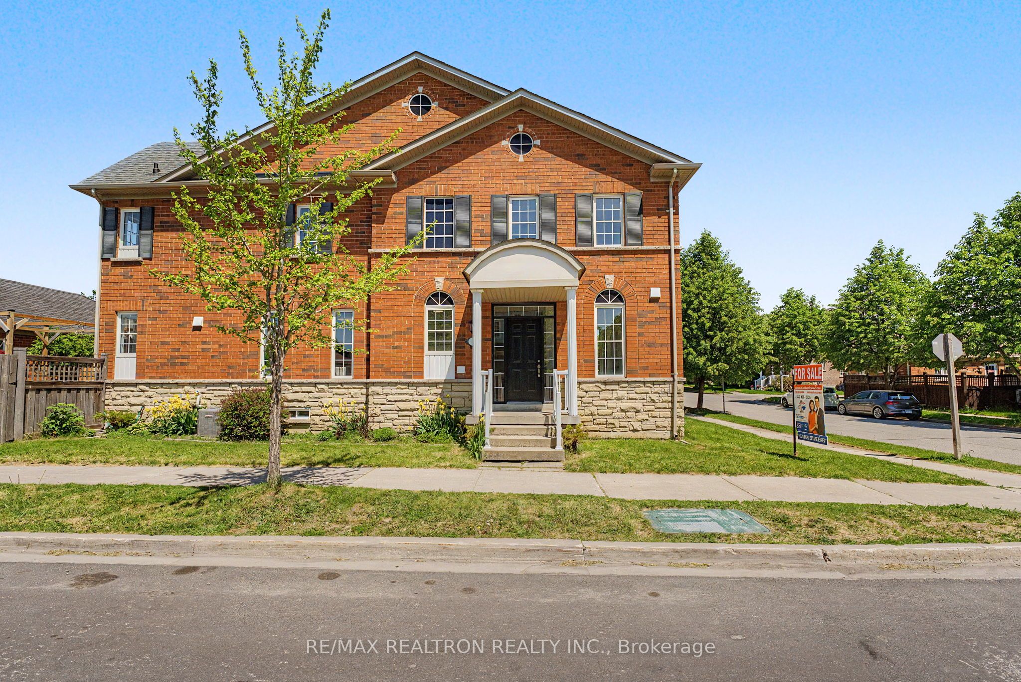 6 Northvale Road, Markham, ON, L6B 1G4 photo 2