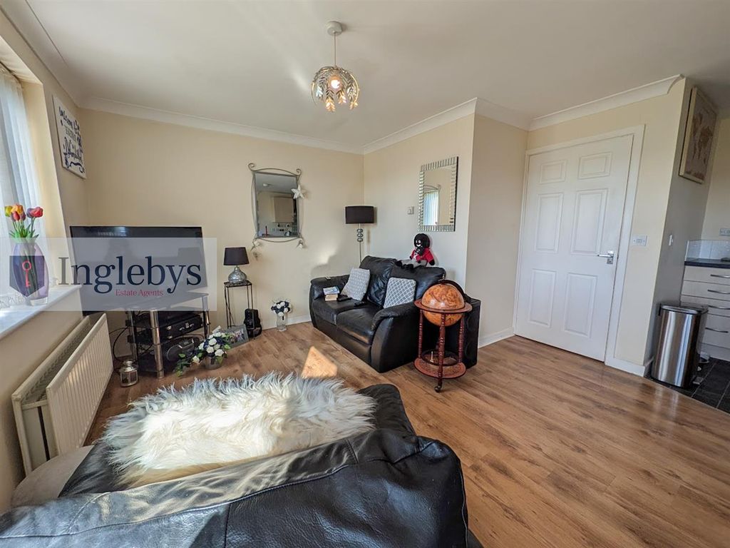 Additional image 4 of 2 bed flat for saleCaroline Mews, Redcar TS10