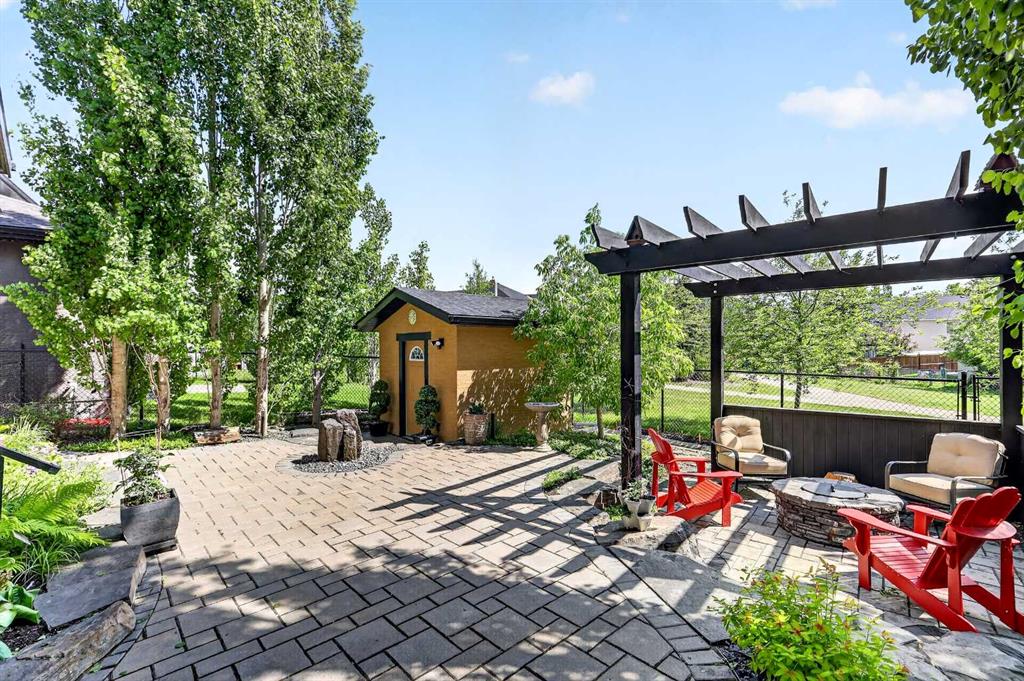 652 Quarry Way SE, Calgary, AB, T2C 5H6 photo 5