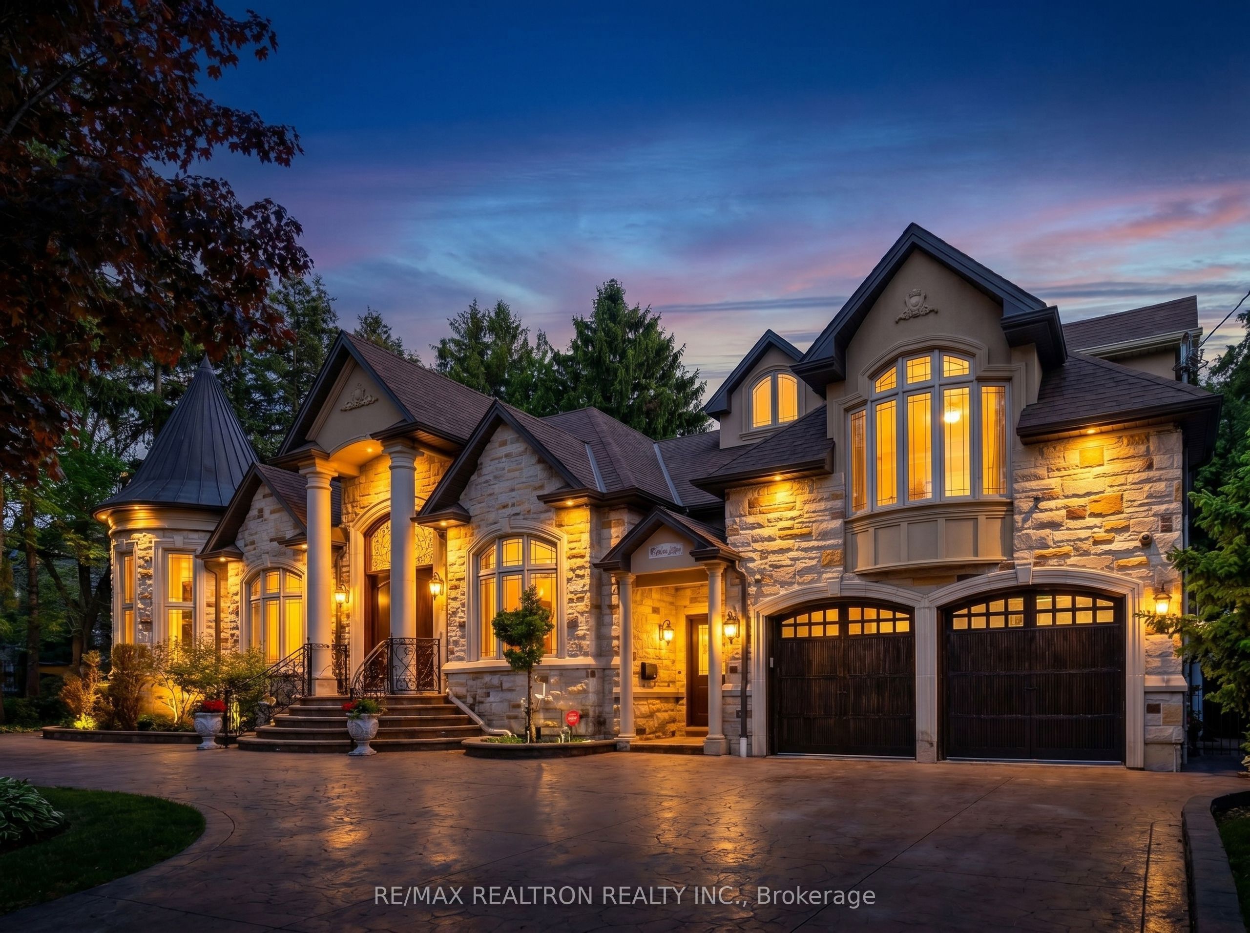 30 Thornlea Road, Markham, ON, L3T 1X3