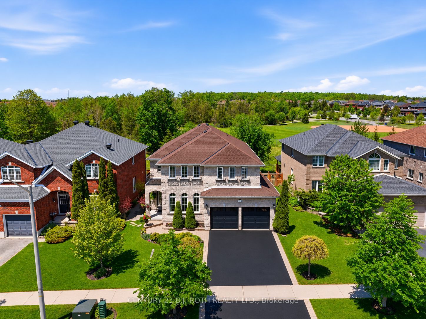 115 Sandringham Drive, Barrie, ON, L4N 0Y9