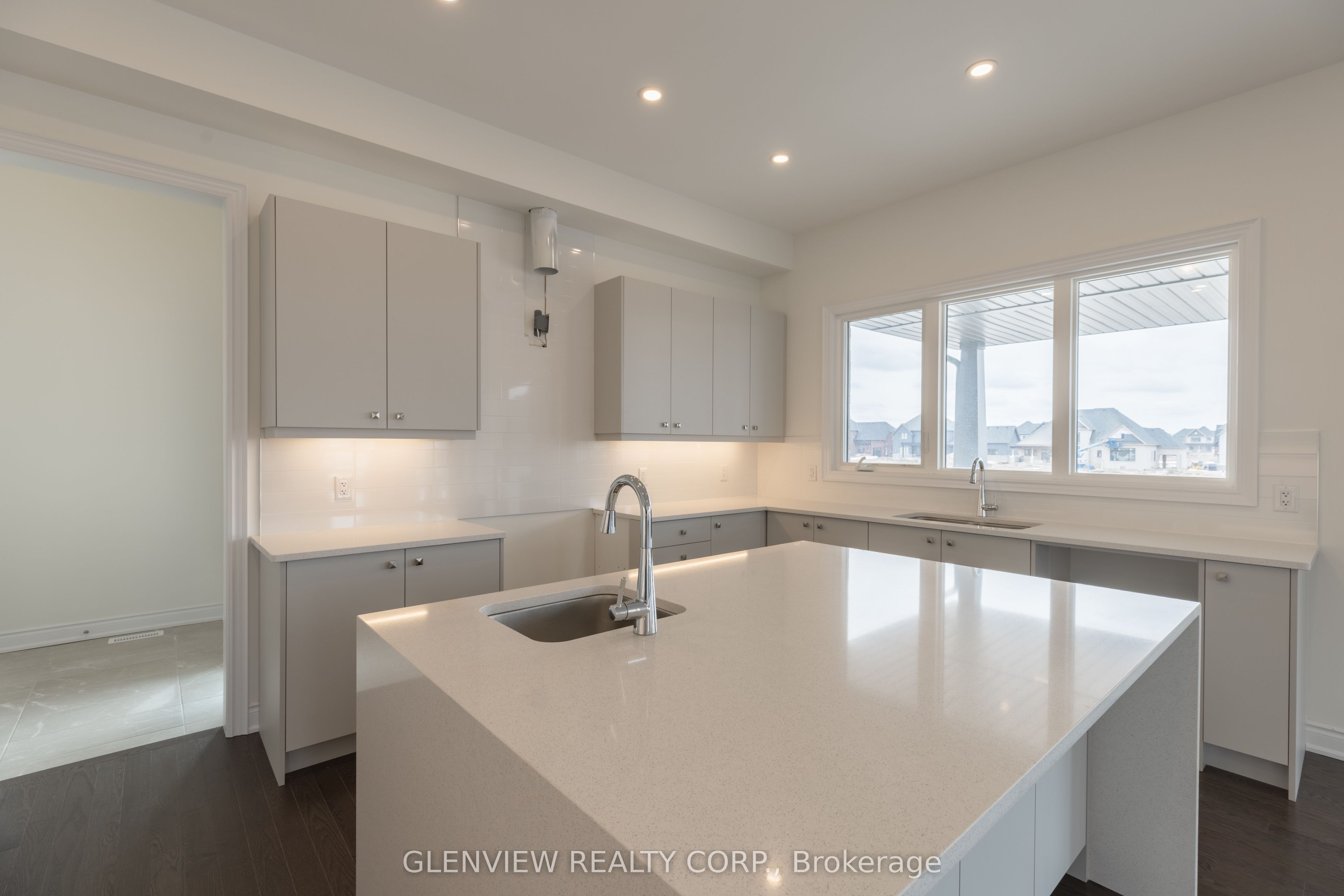 30 Ewing Way, Amaranth, ON, L9W 7V6 photo 5
