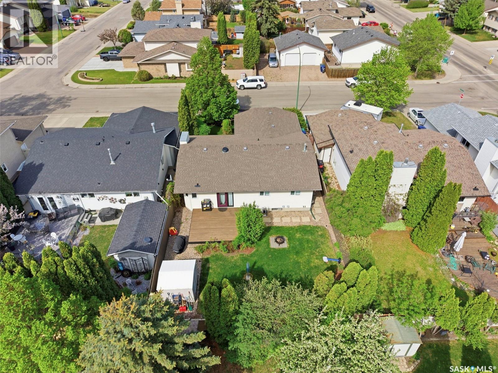 610 Bronson Crescent, Saskatoon, SK, S7J5E5 photo 3
