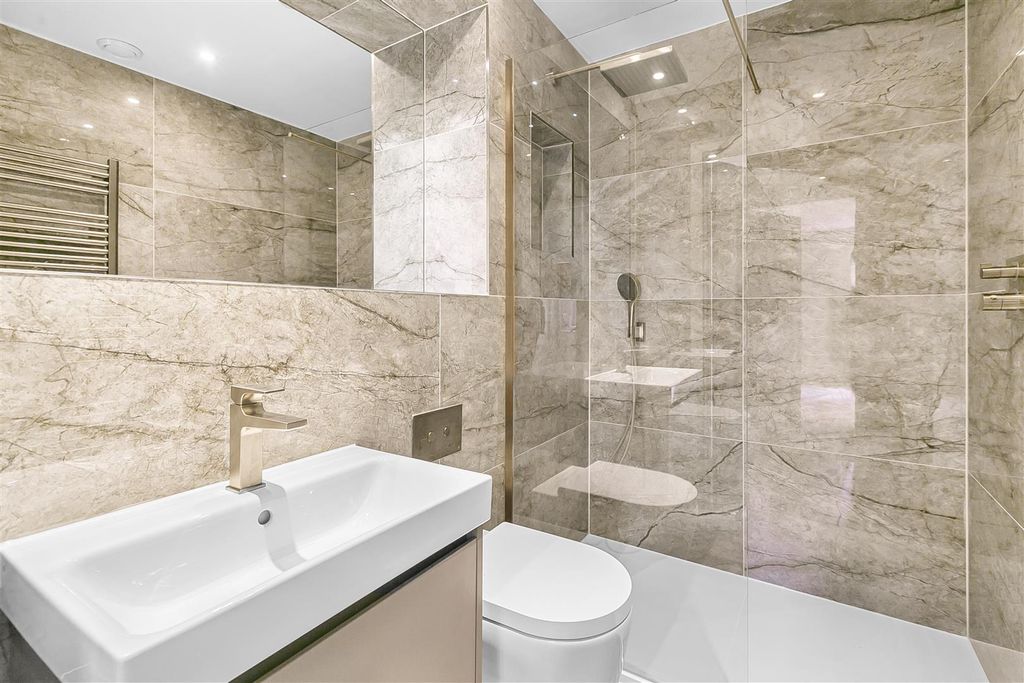 Additional image 12 of 2 bed flat for saleShenley Hill, Radlett WD7
