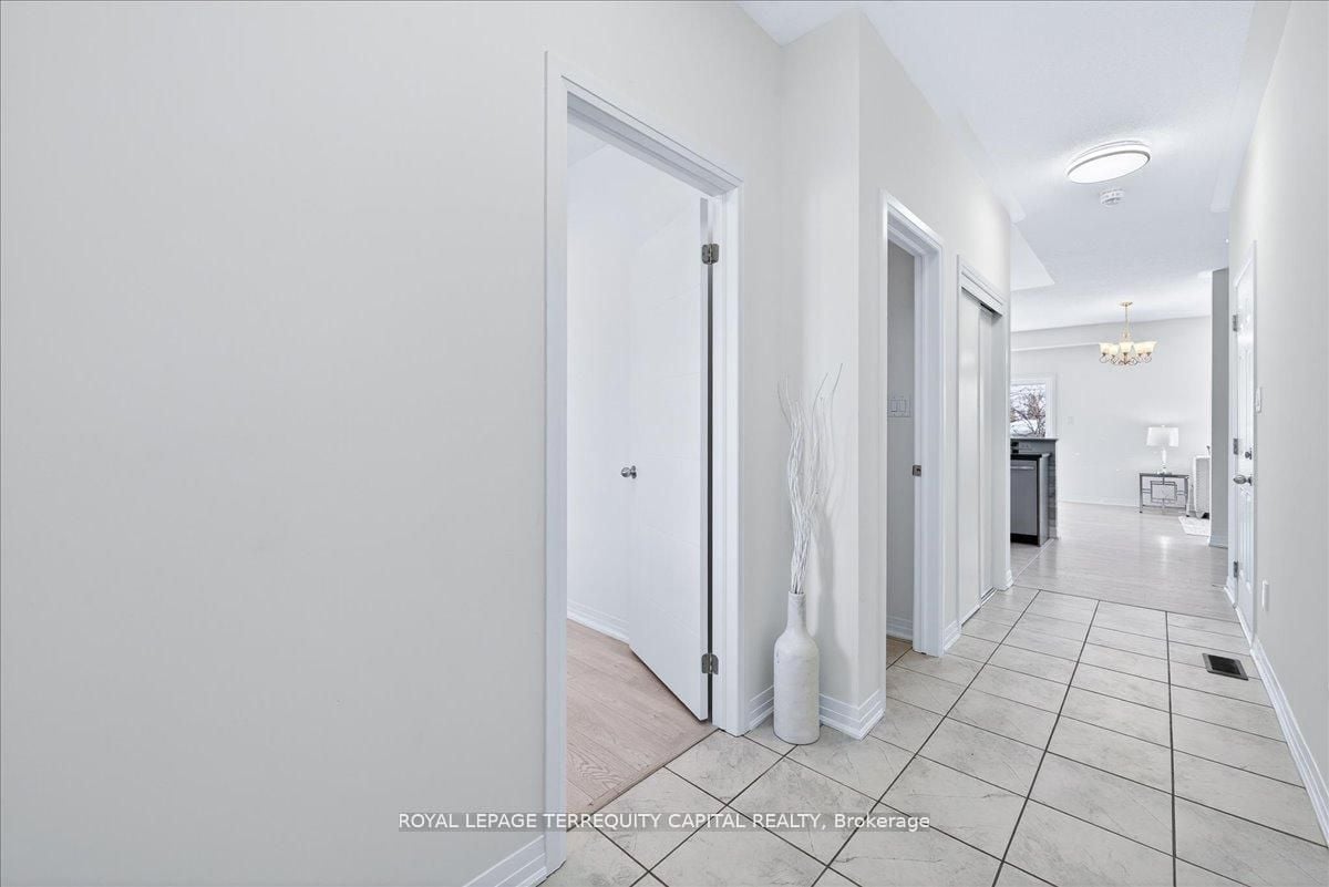 11 Bedford Estates Crescent, Barrie, ON, L4N 9K5 photo 5