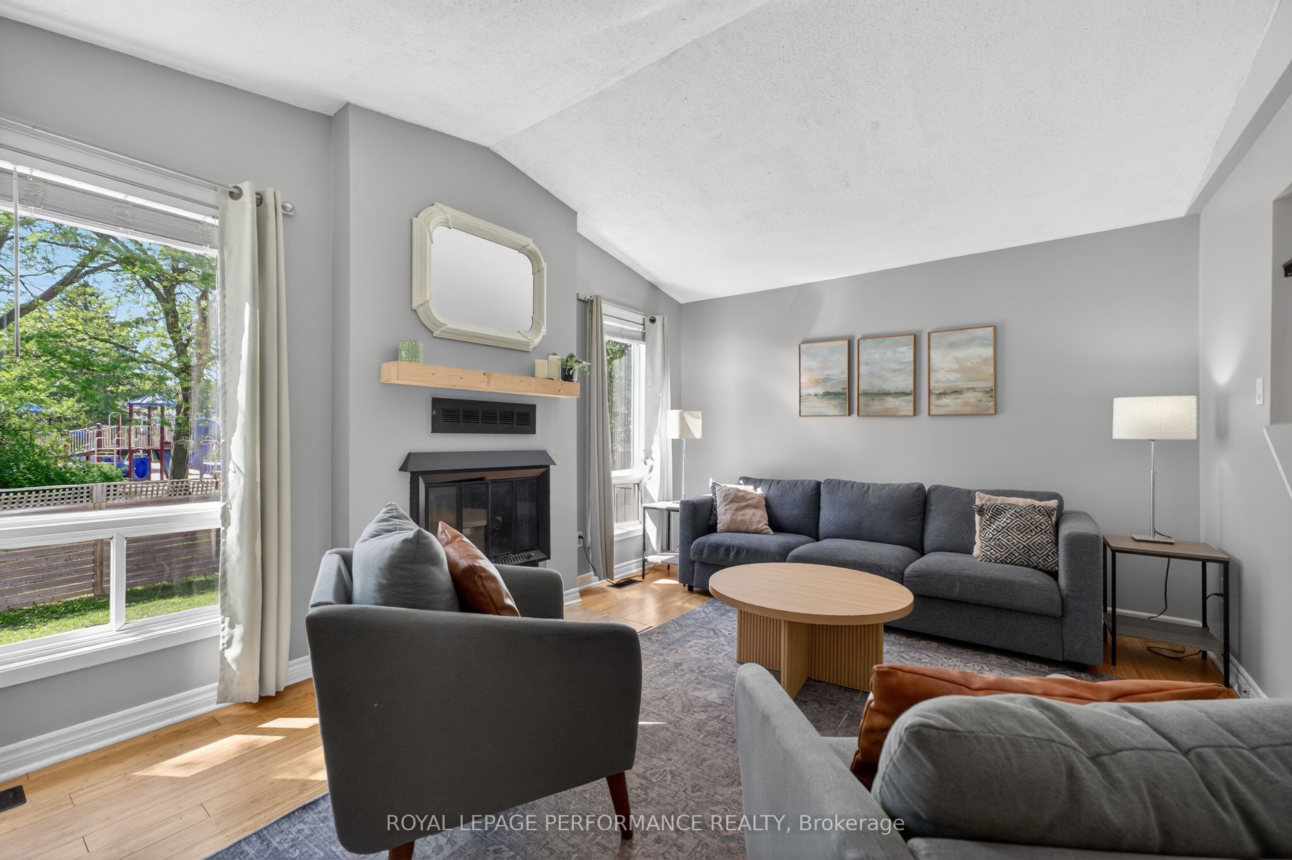 Additional image 6 of 12 Barra Avenue, Ottawa, ON, K2L 2R8