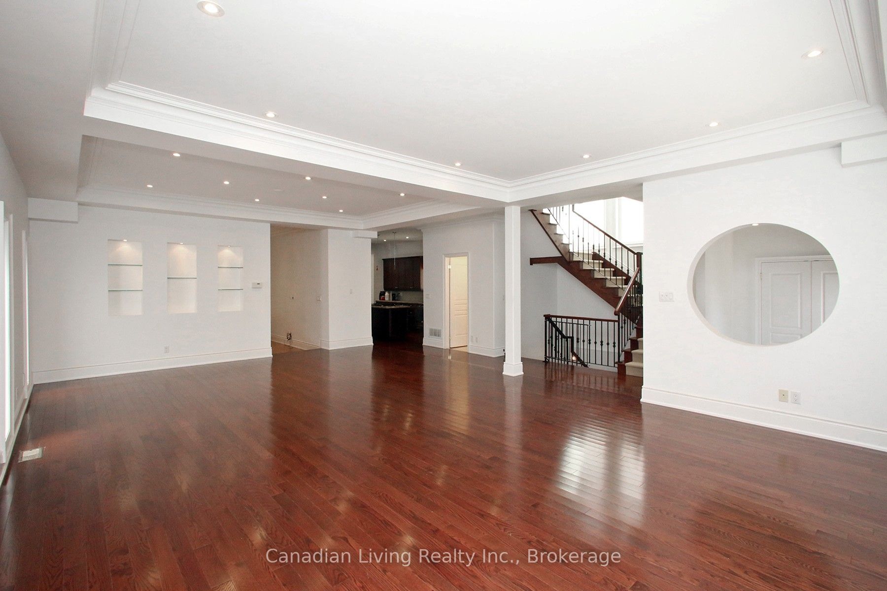 Additional image 6 of 374 Glengarry Avenue, Toronto, ON, M5M 1E8
