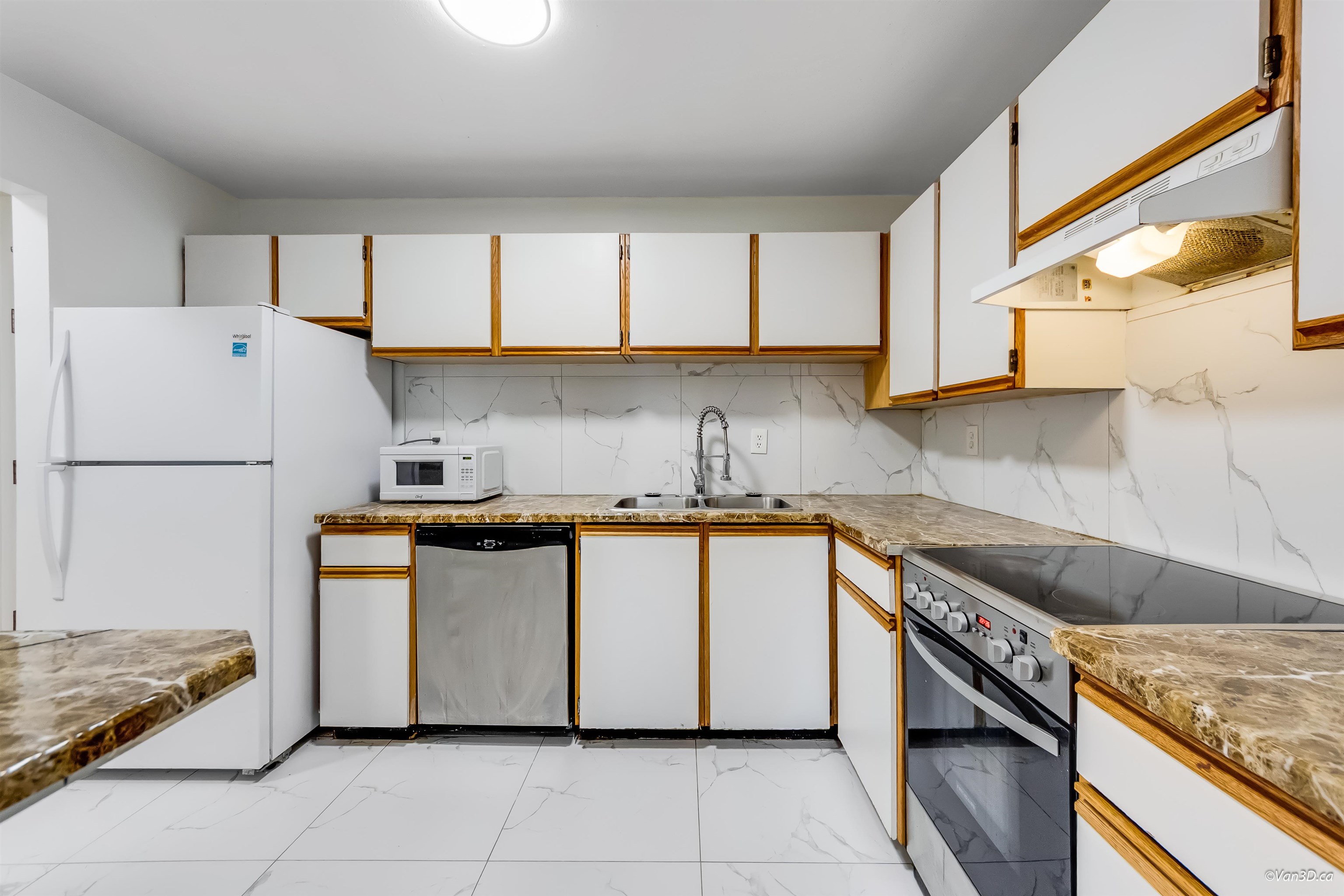 Additional image 5 of 108-13364 102 Avenue, Surrey, BC, V3T 5L8