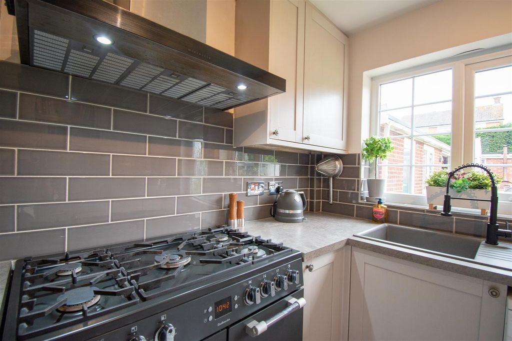 Additional image 5 of 5 bed detached house for saleMilldale Close, Marehay, Ripley DE5