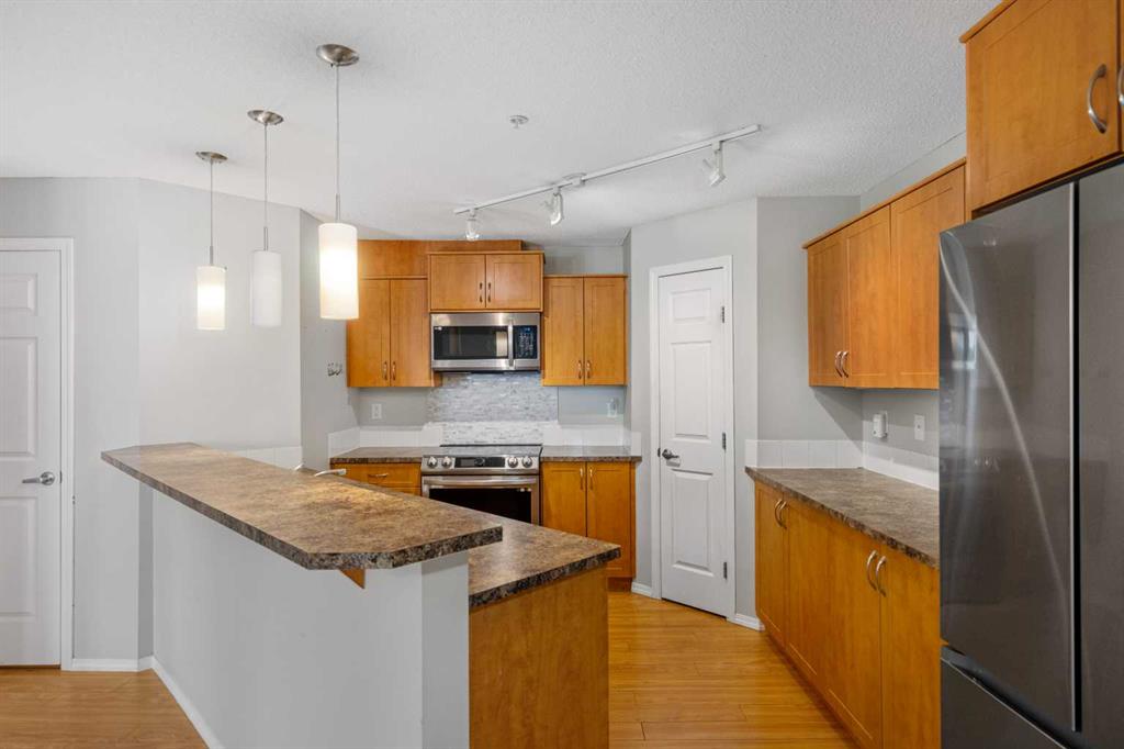 Additional image 2 of 2327-700 Willowbrook Road NW, Airdrie, AB, T4B 0L5