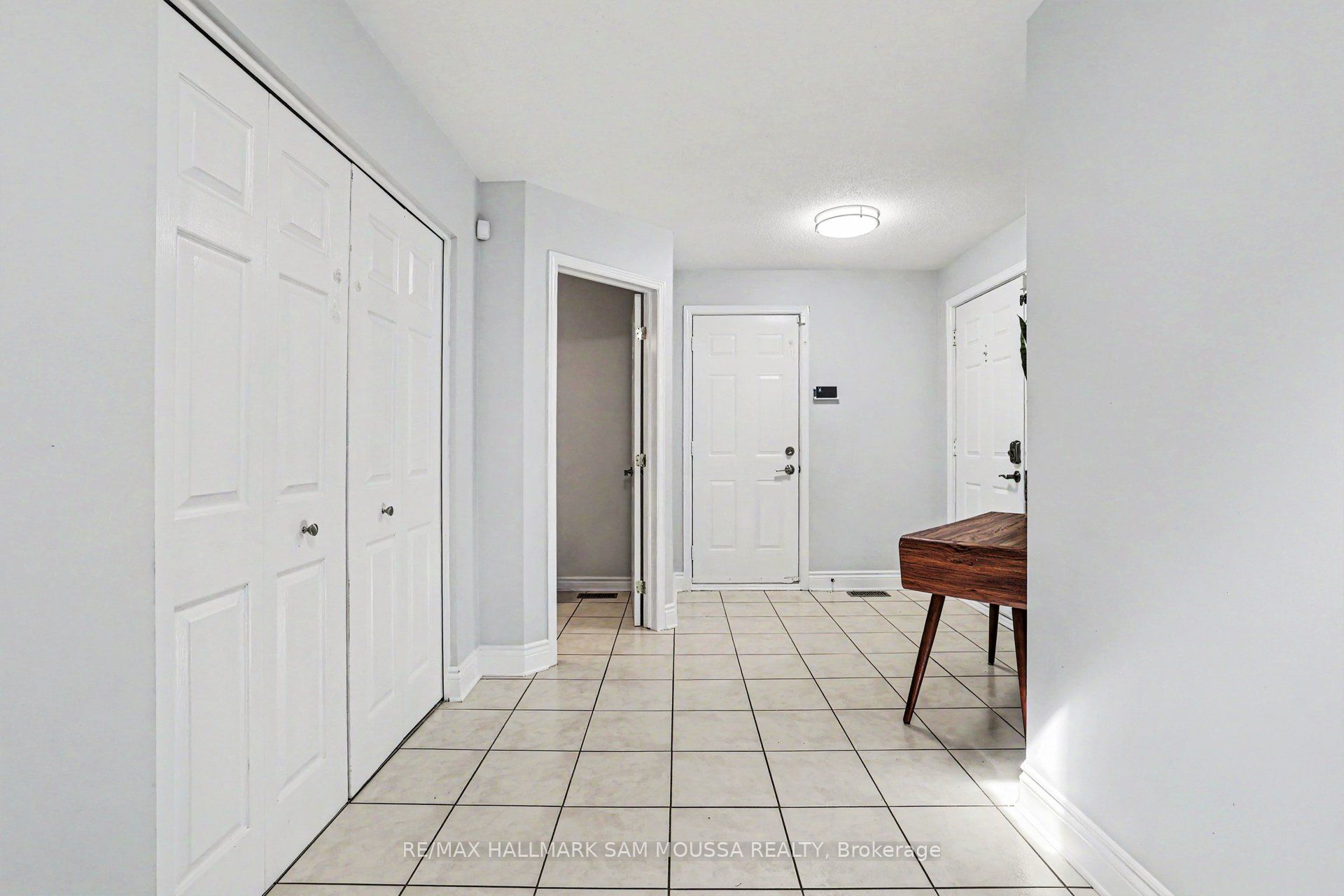 Additional image 5 of 73 Malhotra Court, Ottawa, ON, K1V 1K3
