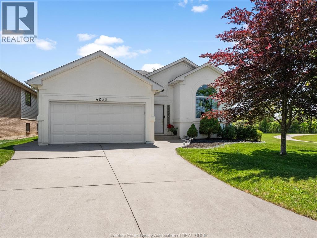 4235 Providence Crescent, Windsor, ON, N9G2V3