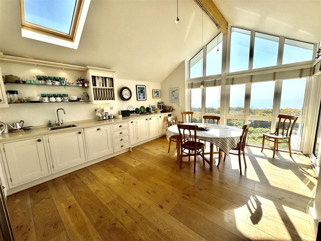 Additional image 3 of 4 bed detached house for sale12 Innes Estate, Pwllheli LL53